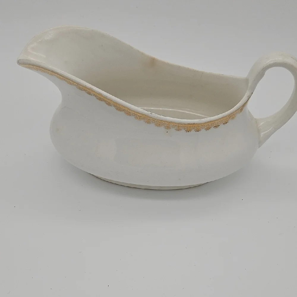 Homer Laughlin Cream Gravy Boat